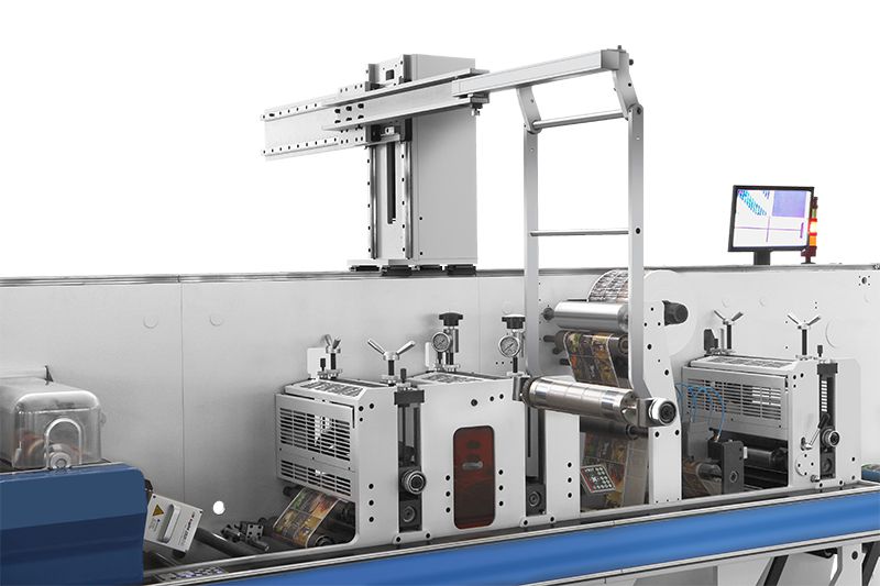 jeřáb na magnetické výsadkové válce magnetic rollers lift Weigang flex label printing machine